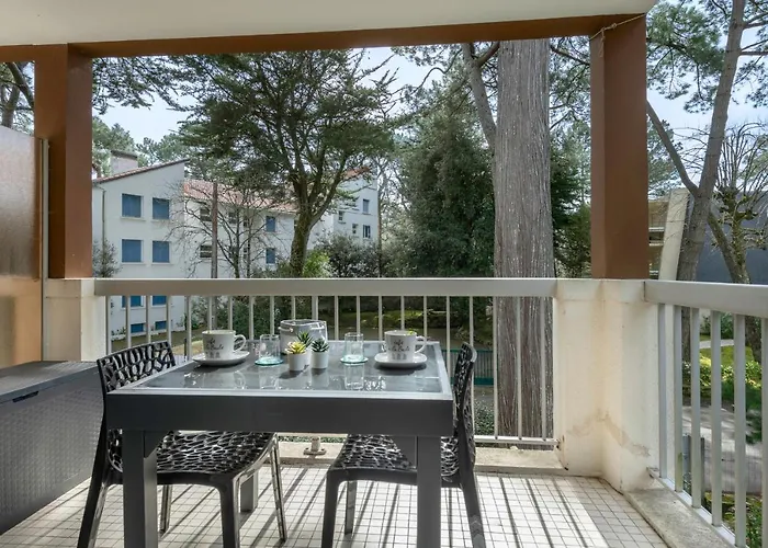 A 300m De La De La Baule-Escoublac