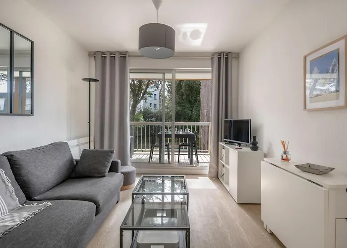 Apartment A 300m De La De